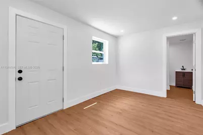1046 Jann Ave, Opa-Locka, FL 33054 - Photo 22