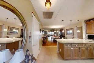 1527 Edgewater Cir, Fort Myers, FL 33919 - Photo 34