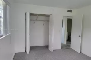 196 E Mansfield E, Boca Raton, FL 33434 - Photo 40