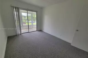 196 E Mansfield E, Boca Raton, FL 33434 - Photo 26