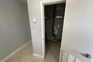 7860 SW 16th St, Miami, FL 33155 - Photo 8