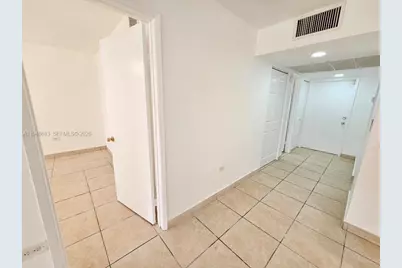 441 NE 195th St #105, Miami, FL 33179 - Photo 8