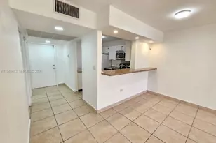 441 NE 195th St, Miami, FL 33179 - Photo 4