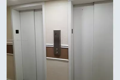 4550 NW 9th St #801E, Miami, FL 33126 - Photo 28