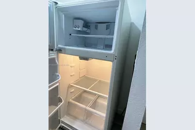 4550 NW 9th St #801E, Miami, FL 33126 - Photo 8