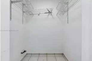 995 SW 84th Ave, Miami, FL 33144 - Photo 12