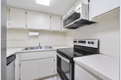 995 SW 84th Ave #223, Miami, FL 33144 - Photo 8