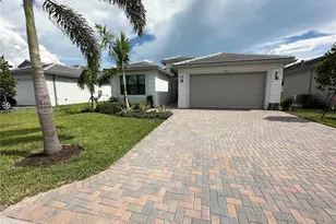 10922 SW Meandering Mile Rd, Port Saint Lucie, FL 34987 - Photo 2