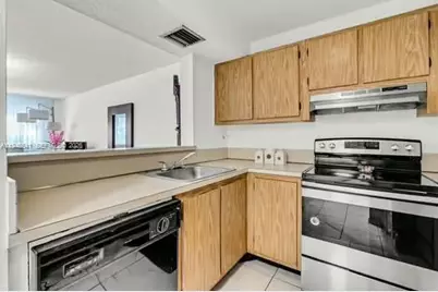 15430 SW 82nd Ln #625, Miami, FL 33193 - Photo 10