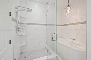 622 SW 147th Ter, Pembroke Pines, FL 33027 - Photo 14