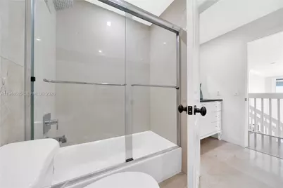 15588 SW 95th St, Miami, FL 33196 - Photo 26