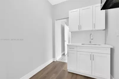 74 NW 2nd St, Homestead, FL 33030 - Photo 12
