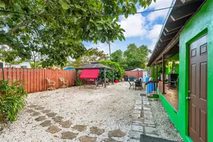 2671 SW 30th Ave, Miami, FL 33133 - Photo 14