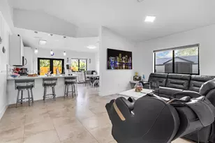 407 NW 9th Ct, Homestead, FL 33030 - Photo 8