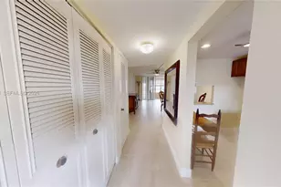 2800 W Sunrise Lakes Dr, Sunrise, FL 33322 - Photo 18