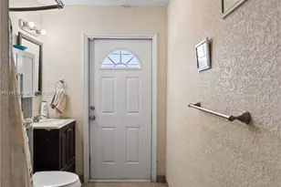 6408 Pierce St, Hollywood, FL 33024 - Photo 16