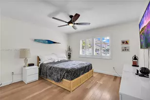 8515 NW 168th Terrace, Miami Lakes, FL 33016 - Photo 16