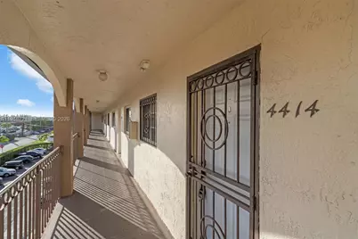 8851 NW 119th St #4414, Hialeah Gardens, FL 33018 - Photo 18