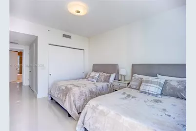 [Address not provided], North Miami Beach, FL 33160 - Photo 12