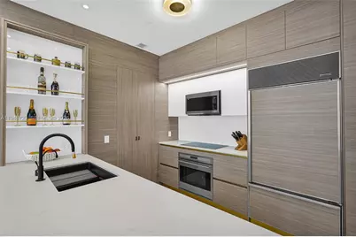 16001 Collins Ave #3402, Sunny Isles Beach, FL 33160 - Photo 32