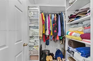 8440 NW 28th Pl, Sunrise, FL 33322 - Photo 20