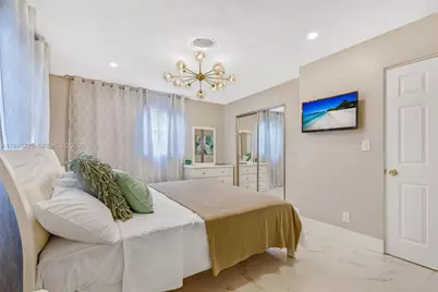 1960 Coral Reef Dr, Lauderdale by the Sea, FL 33062 - Photo 32