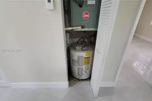 13240 Port Said Rd, Opa Locka, FL 33054 - Photo 10