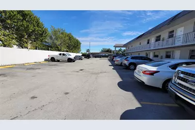 13240 Port Said Rd #4, Opa Locka, FL 33054 - Photo 22