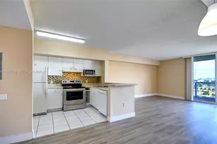 5077 NW 7th St, Miami, FL 33126 - Photo 10