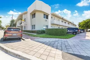 6930 Rue Versailles, Miami Beach, FL 33141 - Photo 6