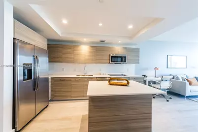 121 NE 34th St #3005, Miami, FL 33137 - Photo 6