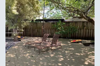 331 SW 19th Rd, Miami, FL 33129 - Photo 8