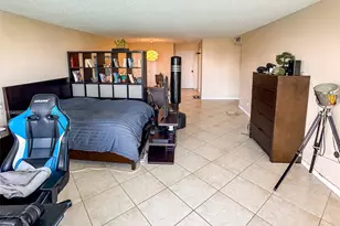 10101 E Bay Harbor Dr, Bay Harbor Islands, FL 33154 - Photo 16