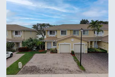 5951 Royal Way, Tamarac, FL 33321 - Photo 32