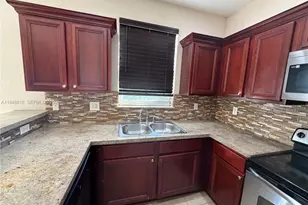 20715 NE 10th Ct, Miami, FL 33179 - Photo 44