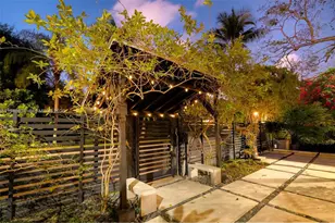 1680 Onaway Dr, Coconut Grove, FL 33133 - Photo 48