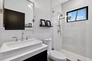 1680 Onaway Dr, Coconut Grove, FL 33133 - Photo 34