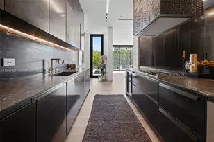 132 Paloma Dr, Coral Gables, FL 33143 - Photo 24