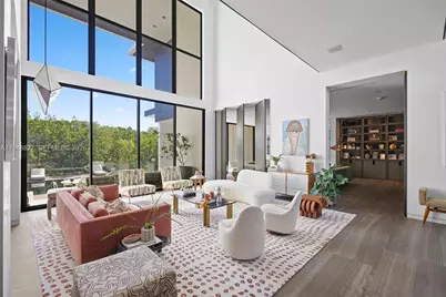 132 Paloma Dr, Coral Gables, FL 33143 - Photo 10