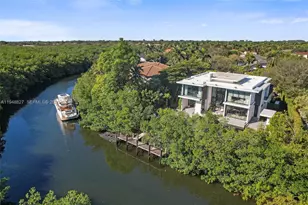 132 Paloma Dr, Coral Gables, FL 33143 - Photo 6