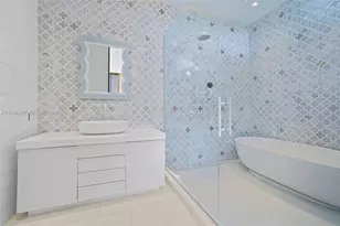 132 Paloma Dr, Coral Gables, FL 33143 - Photo 46