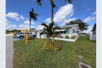 4705 NW 44th Ct, Tamarac, FL 33319 - Photo 2