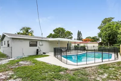 5011 NW 17th St #0, Lauderhill, FL 33313 - Photo 30
