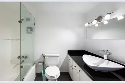 1000 West Ave #609, Miami Beach, FL 33139 - Photo 12