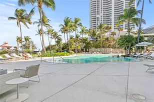 16901 Collins Ave, Sunny Isles Beach, FL 33160 - Photo 36