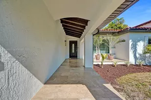 3757 Prairie Ave, Miami Beach, FL 33140 - Photo 4
