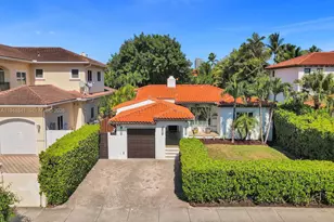 3757 Prairie Ave, Miami Beach, FL 33140 - Photo 1