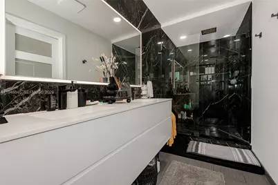 22173 SW 98th Ct, Cutler Bay, FL 33190 - Photo 10