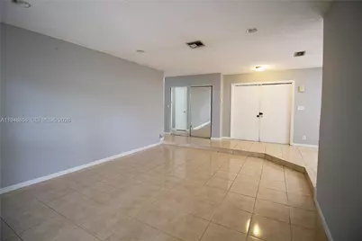 420 SW 62nd Ave, Margate, FL 33068 - Photo 6