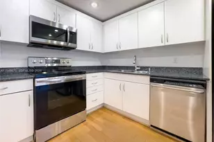 9 Island Ave, Miami Beach, FL 33139 - Photo 6